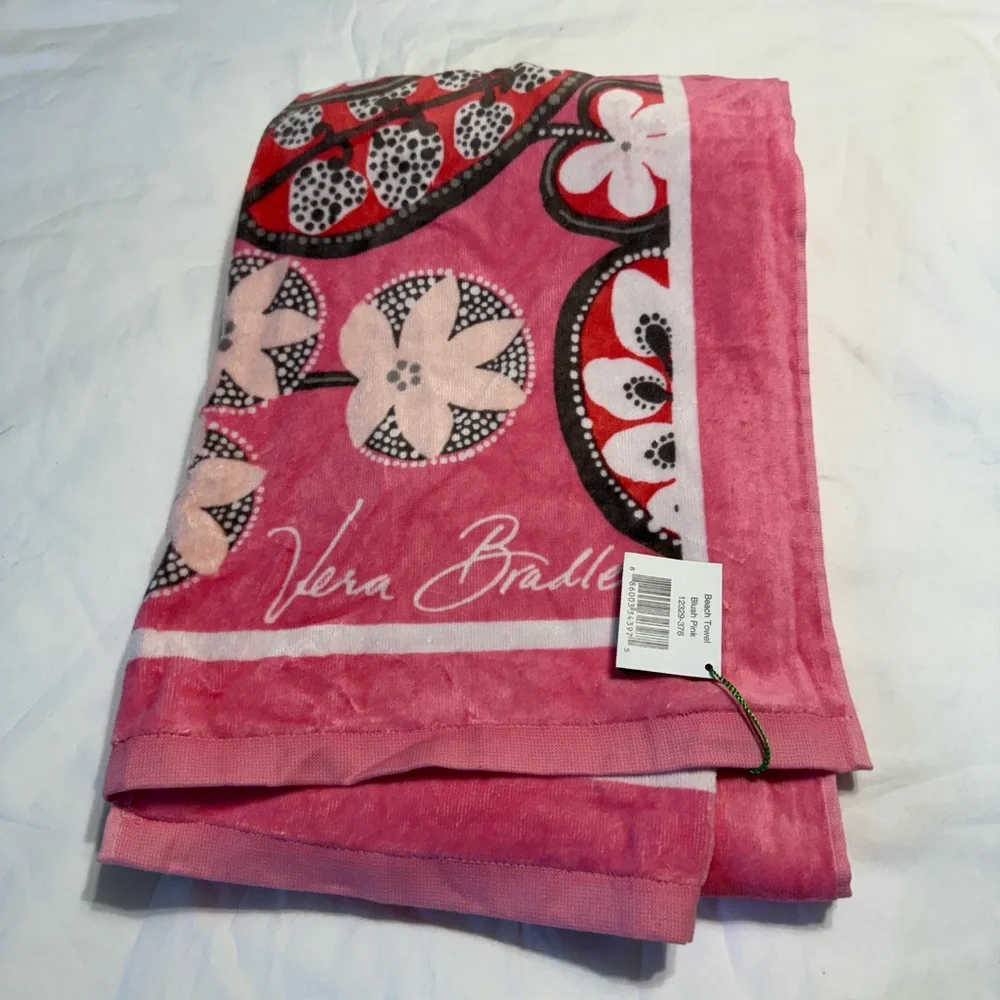 NWT Vera Bradley Blush Pink Beach Towel Pink retired pattern